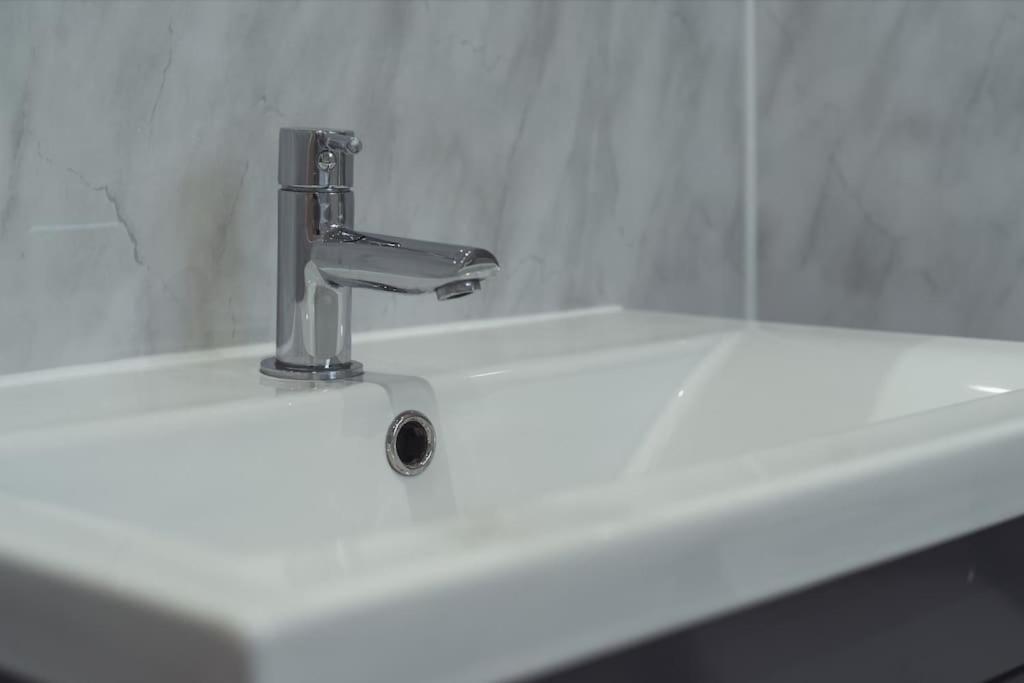 1 Bed - Wifi - Pet Friendly - Harrow Leilighet Eksteriør bilde